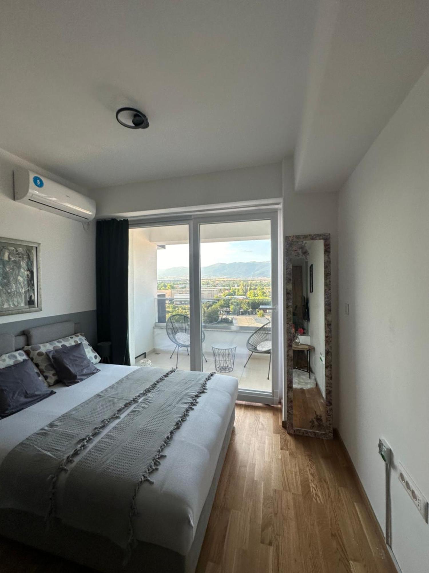Apartments Jana Скопье Экстерьер фото